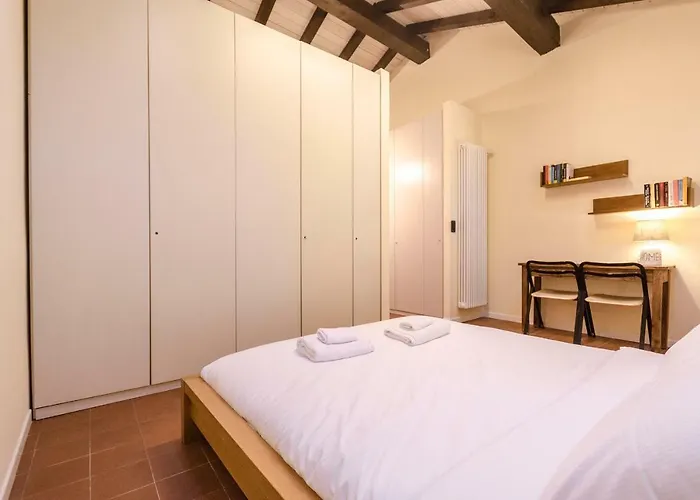 Ca\' Di Leo, Private Terrace In Historical Center